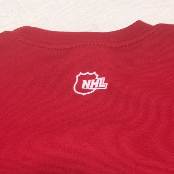 2T (2/$20) Montreal Canadians Jersey - Picture 11 of 11